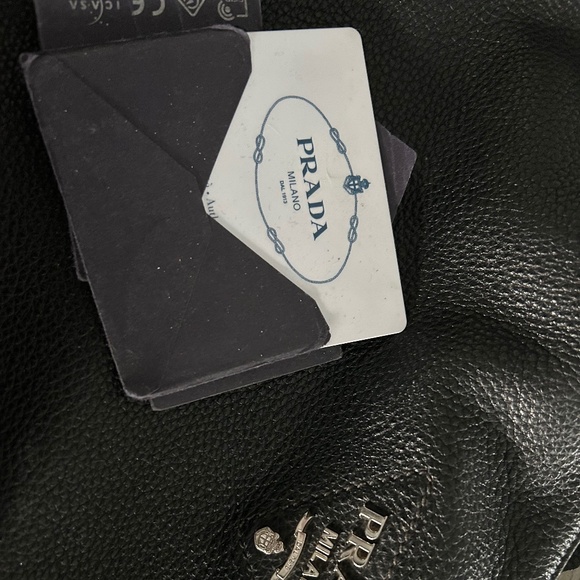 Prada bag - Picture 4 of 4